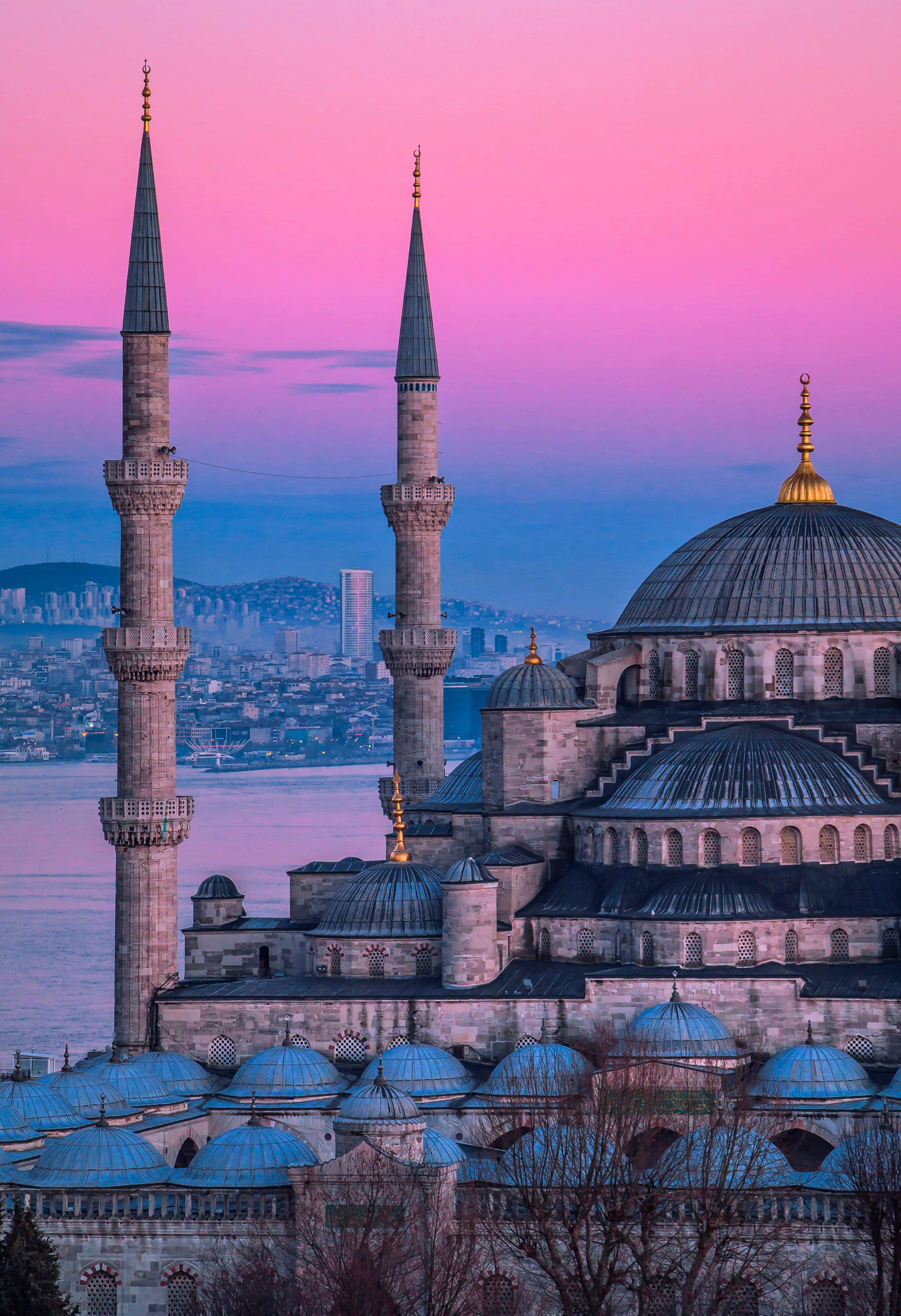 Discovering Istanbul: Where East Meets West